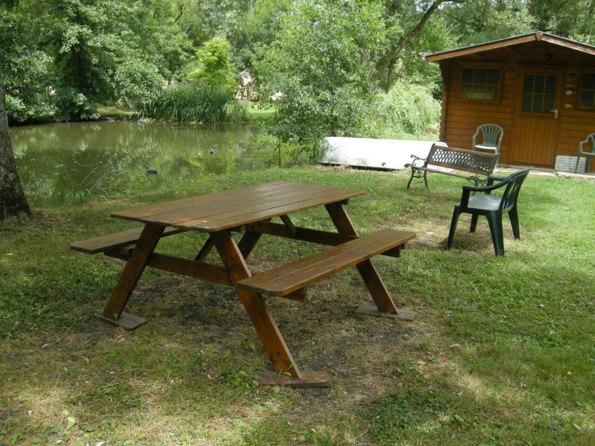 Le Grand Pre Bed and Breakfast Daillancourt Exteriör bild