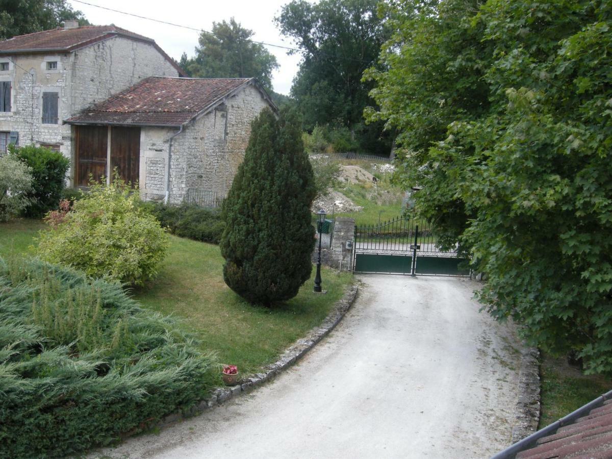 Le Grand Pre Bed and Breakfast Daillancourt Exteriör bild